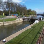 Thames Water wants to remove 150 million litres of water a day from the Thames above Teddington lock in south-west London and transfer it by a pipeline to reservoirs in the Lee Valley in east London