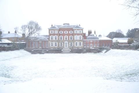 Snow at Twickenham Riverside