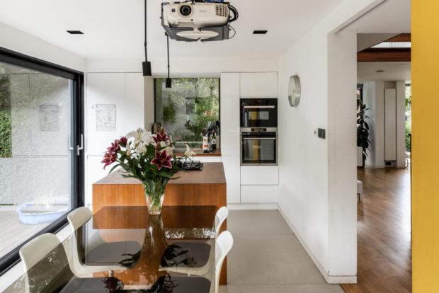 Richmond and Twickenham Times: See inside the Bromley home. (Rightmove)